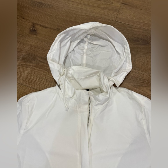 MICHAEL KORS VINTAGE Lightweight White Jacket Zip Up Optional Hood Medium - Picture 5 of 6